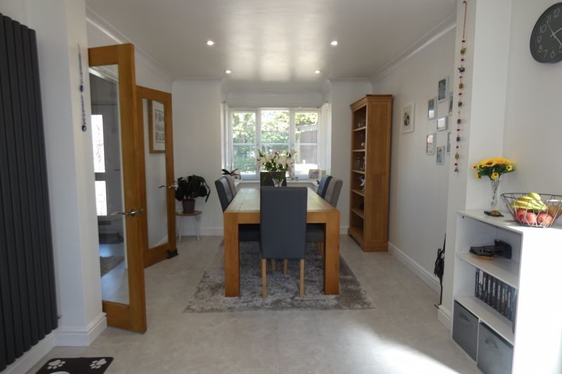 Kitchen/Diner- click for photo gallery